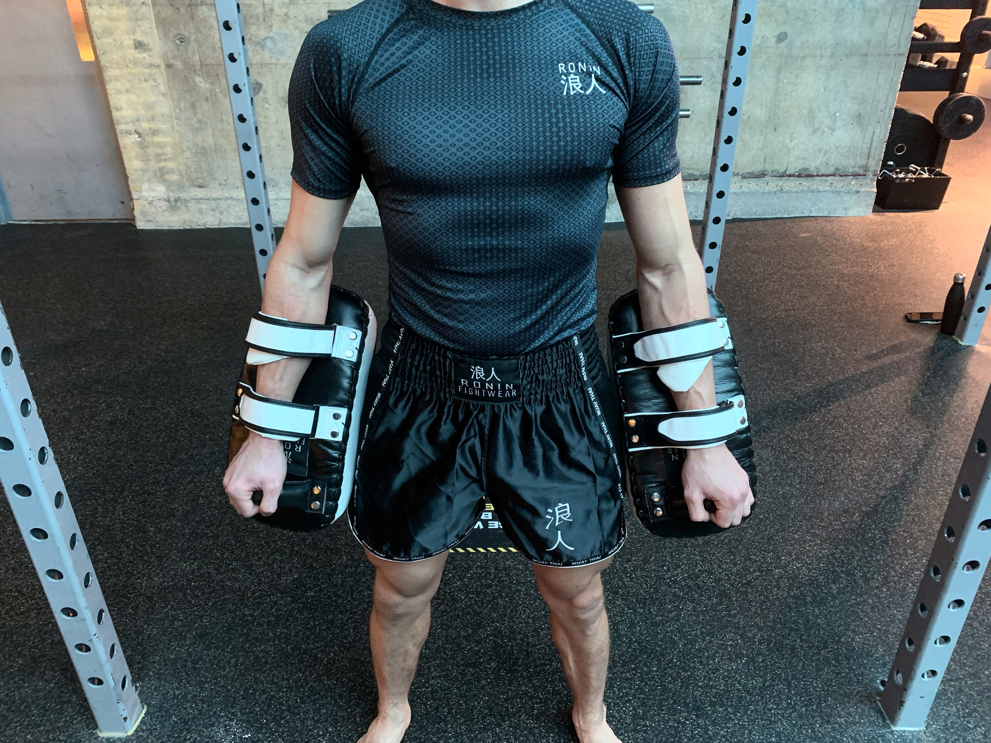 Ronin Compression Top