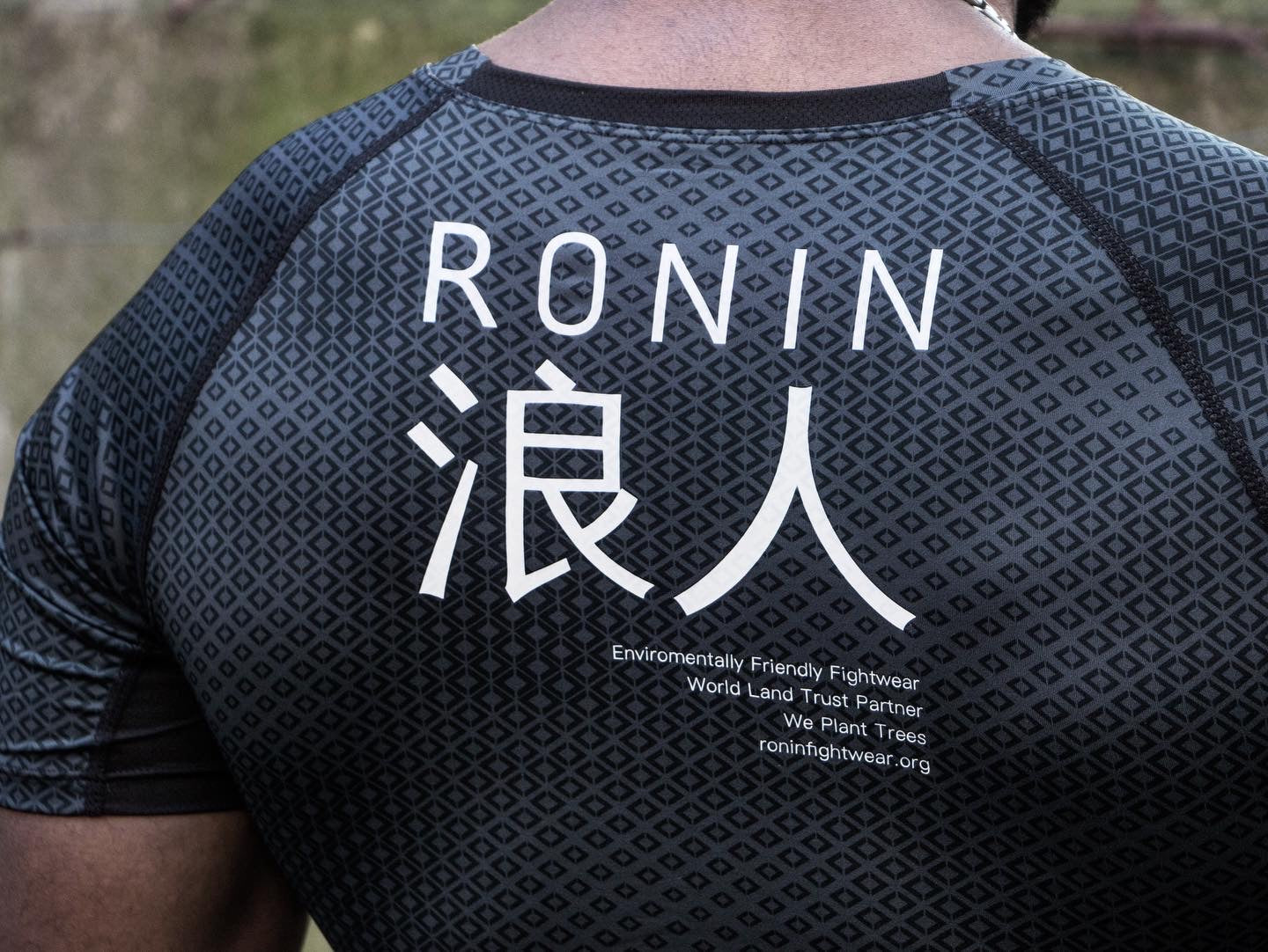 Ronin Compression Top