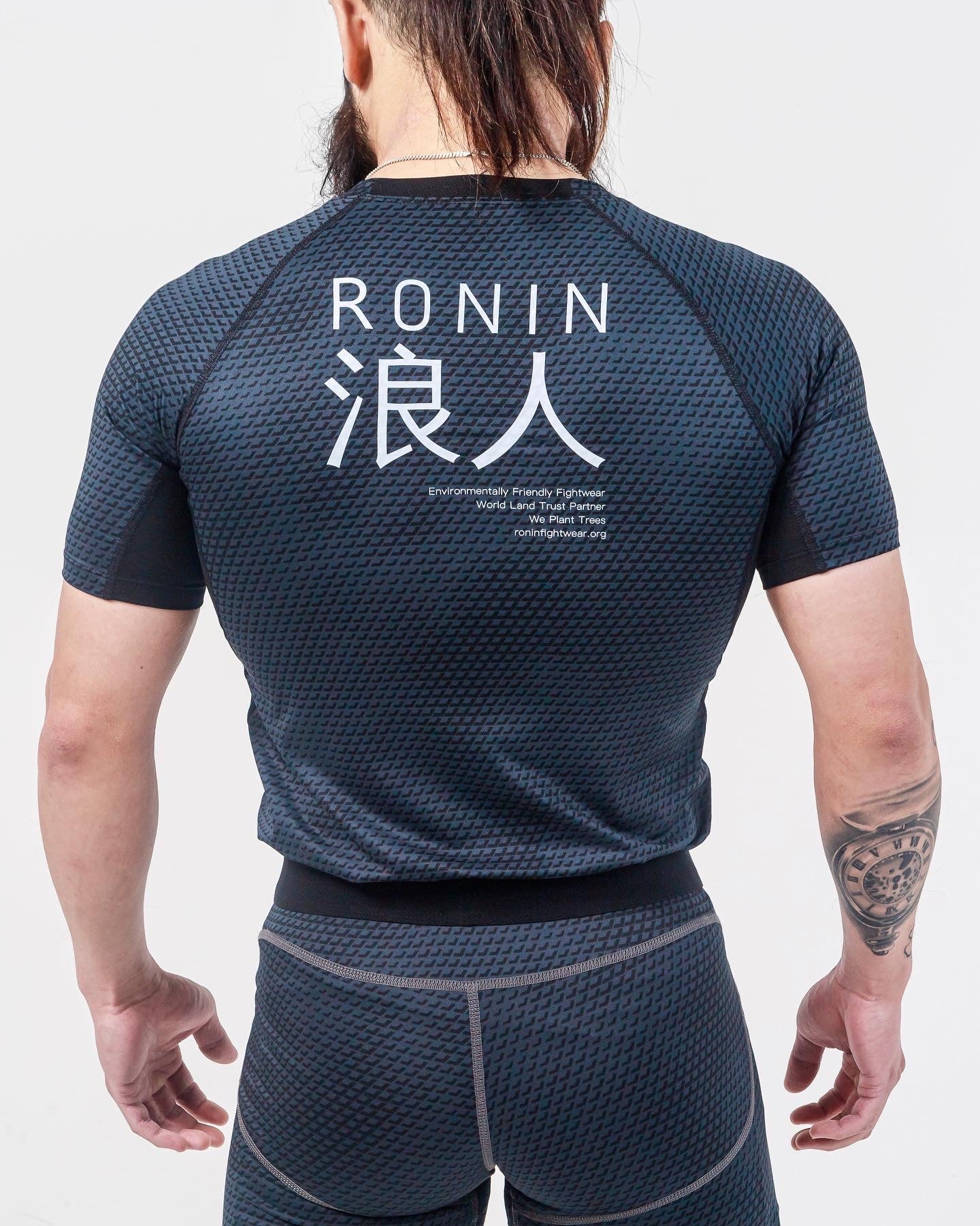 Ronin Compression Top